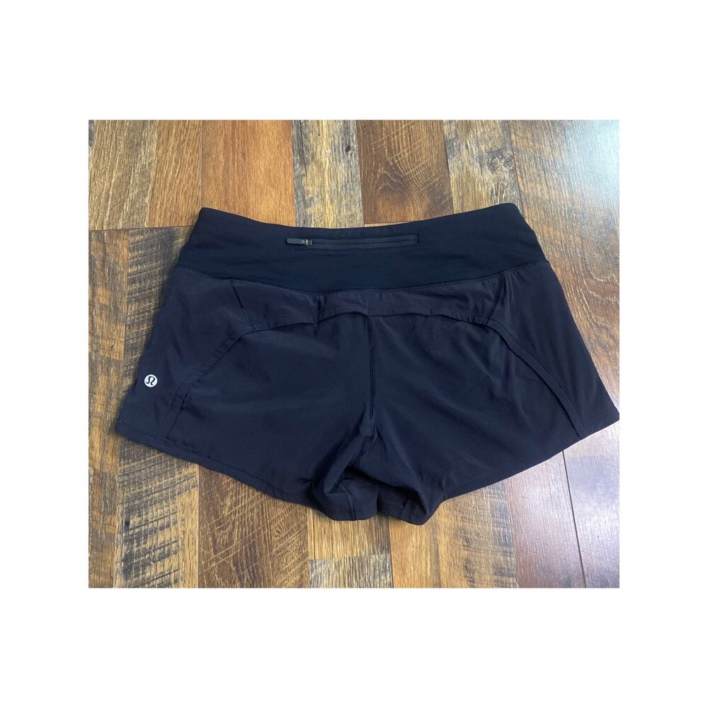Lululemon Run Times Short II 4" Black Sz 6